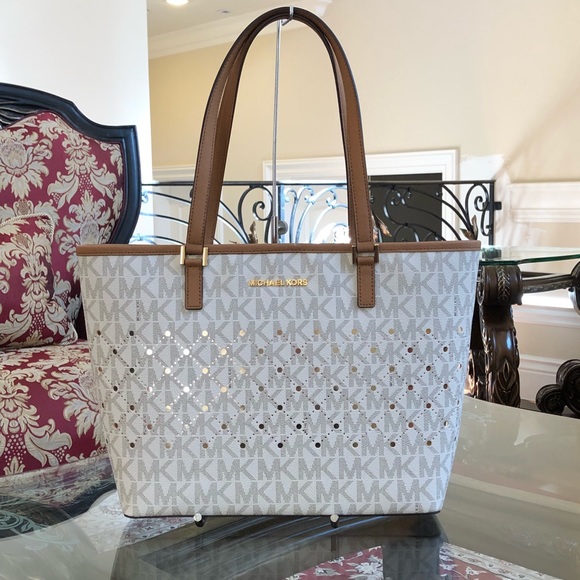 NWT Michael Kors Perforated CarryAll tote handbag - Picture 8 of 8